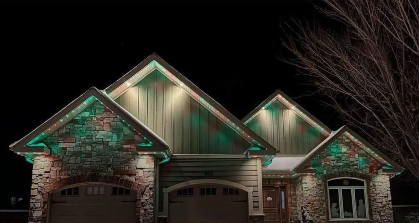 A home lit by Lumenary Pro for Christmas in December.